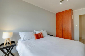51 on York Unit 14 with SHARED bathroom